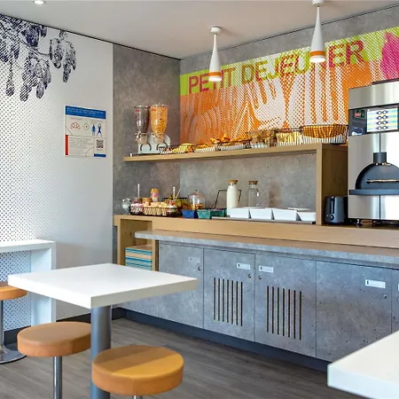 Ibis Budget Saint Raphael Capitou A8 Hotel *
