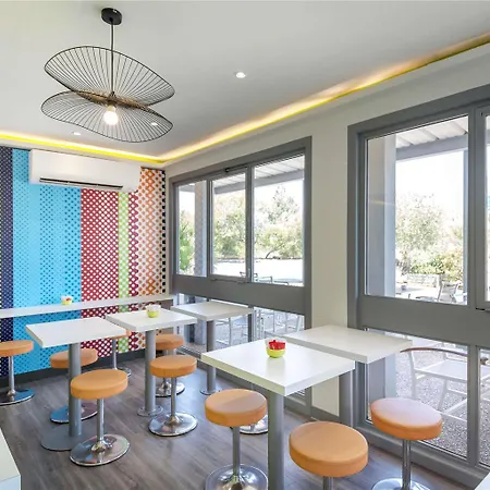 Ibis Budget Saint Raphael Capitou A8 Hotel *