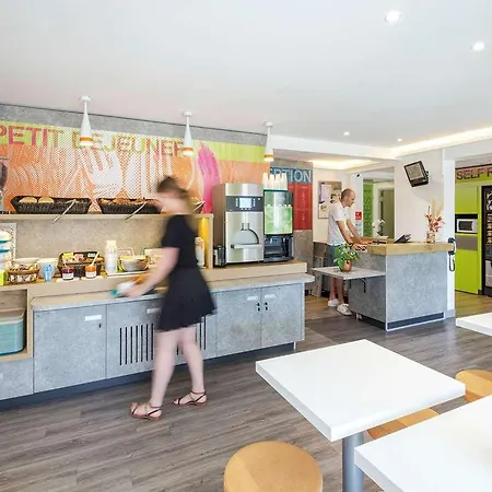 Ibis Budget Saint Raphael Capitou A8 Фрежюс