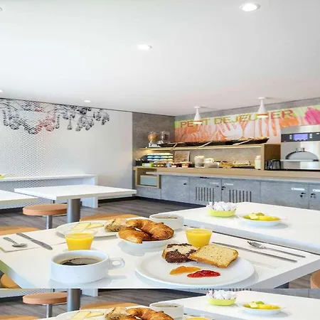 Отель Ibis Budget Saint Raphael Capitou A8