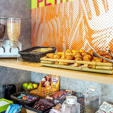 Ibis Budget Saint Raphael Capitou A8 *